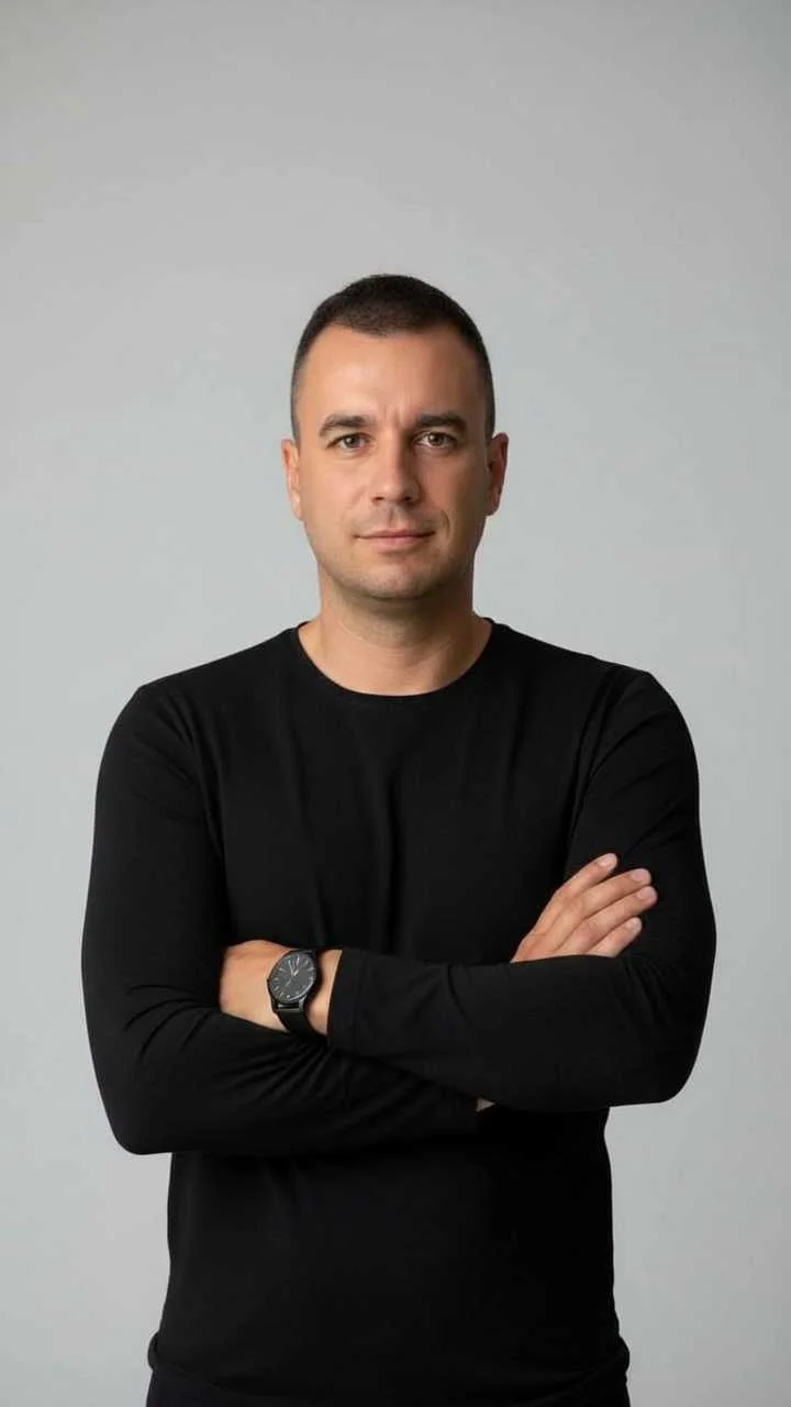 КОНСТАНТИН — Специалист по сайтам и рекламе